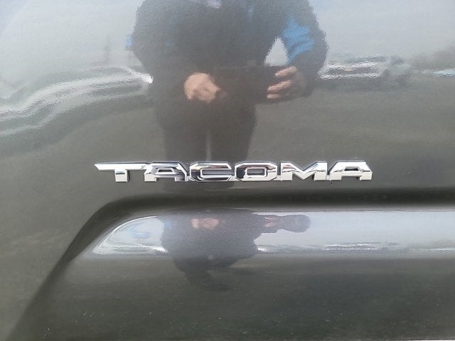 2021 Toyota TACOMA 4WD Base